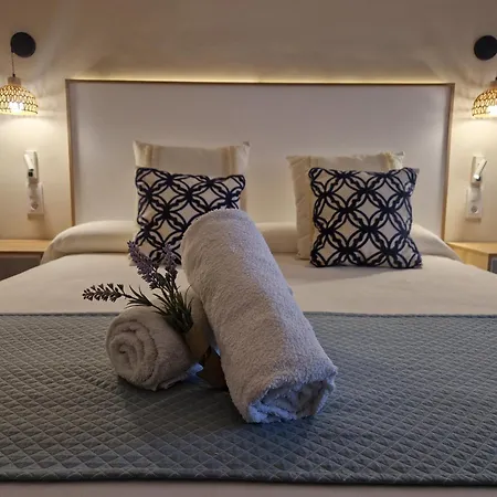 Bodegon De Szálloda *