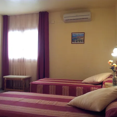 Szálloda Bodegon De *