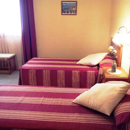 Bodegon De Szálloda *