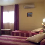 Hotel Bodegon De *